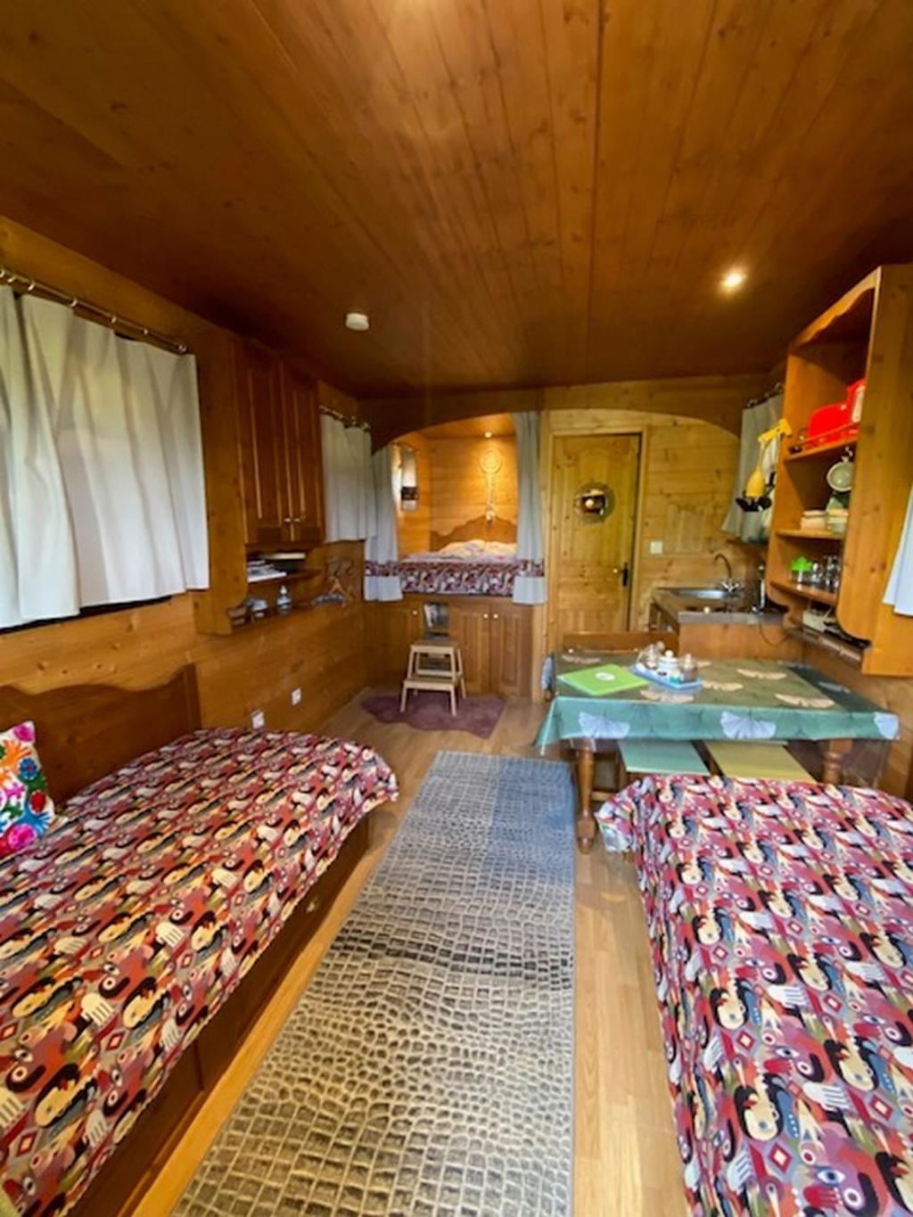 Le Domaine Des Droles De Dames Pension Buding Buitenkant foto