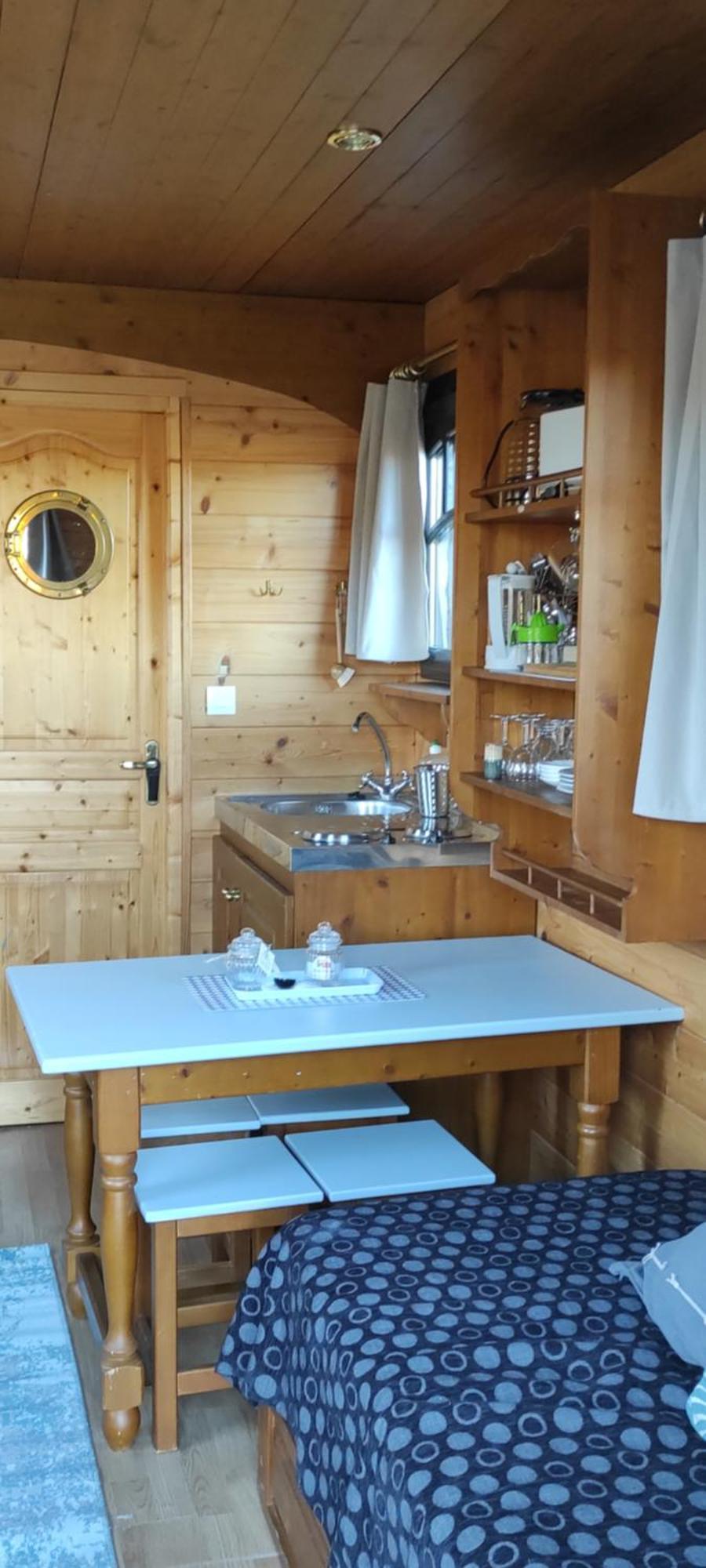 Le Domaine Des Droles De Dames Pension Buding Buitenkant foto