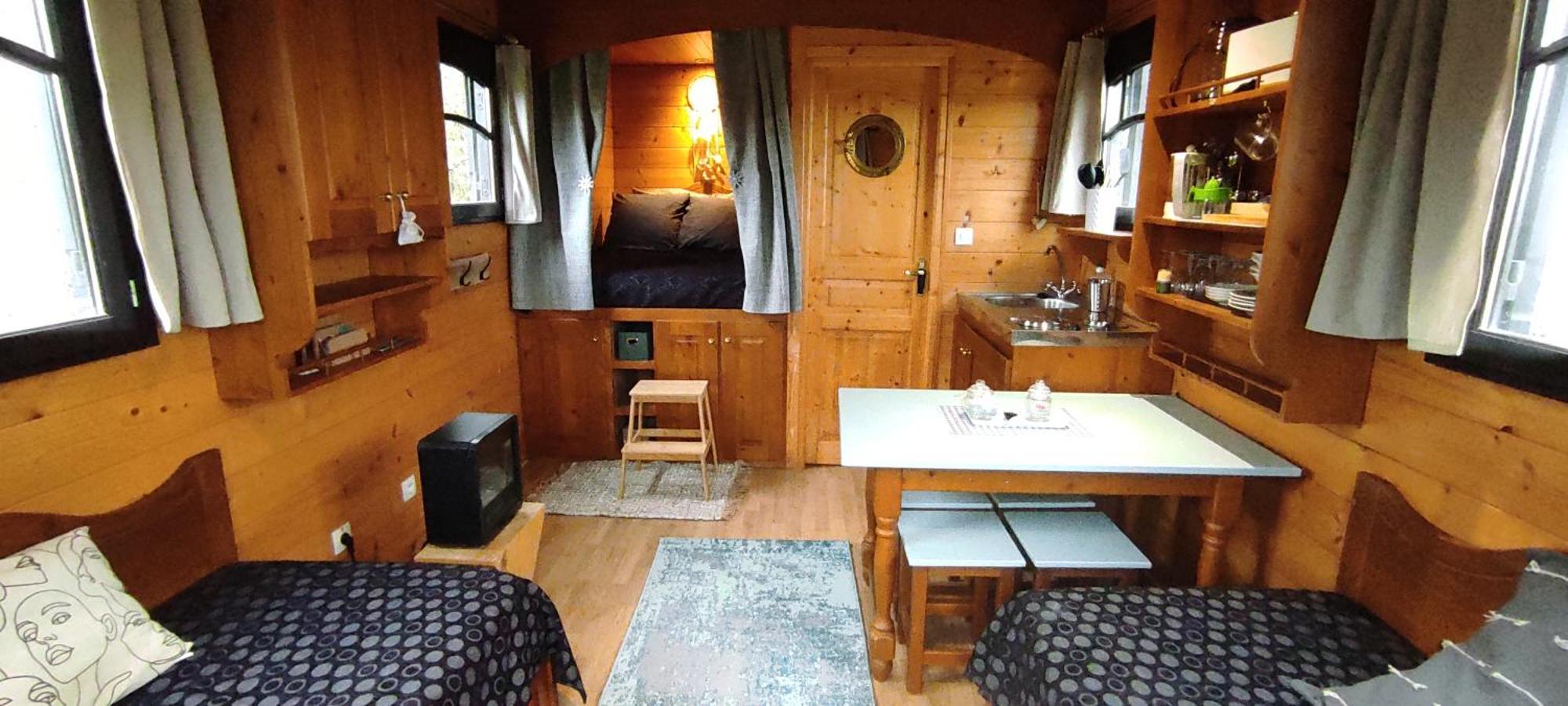 Le Domaine Des Droles De Dames Pension Buding Buitenkant foto